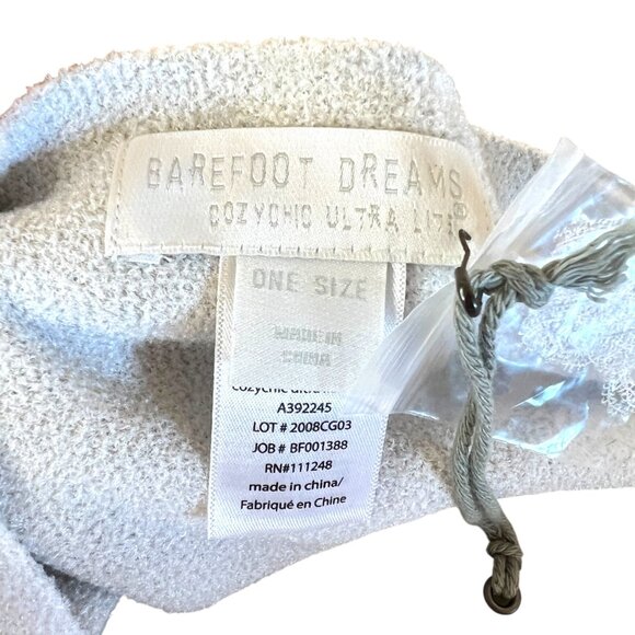 Barefoot Dreams CozyChic Ultra Lite Ocean Breeze Poncho Pink Multi Stripe NWT - Picture 6 of 11